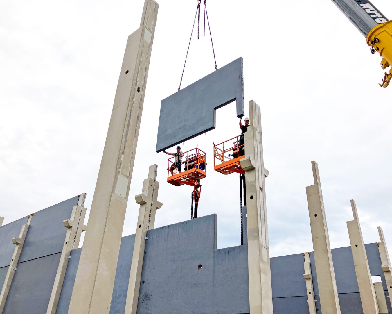 20250901_143122935_iOS_bea